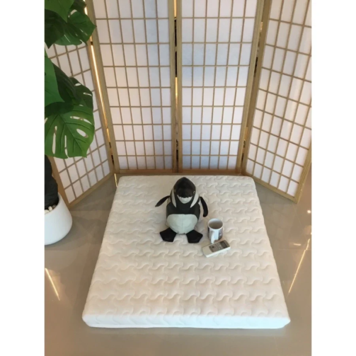 th-11134207-7r98z-lvk4lqticzc267@resize_w900_nl